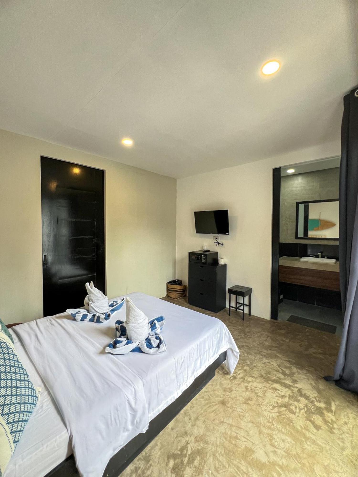 Siargao Bed And Brewery Hotel General Luna  Luaran gambar